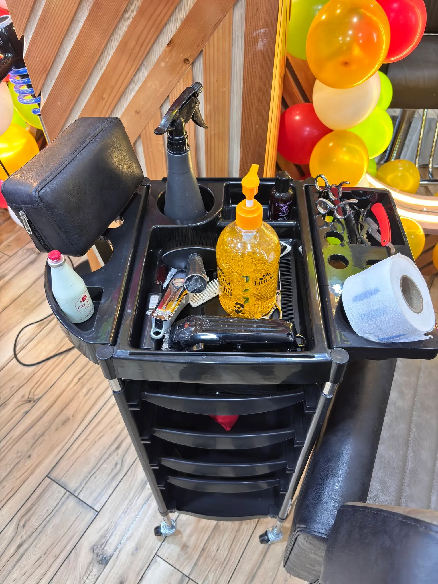 Professional hair styling tools at GreenLand
